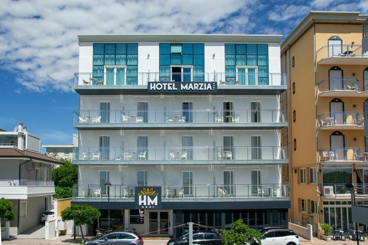 Hotel Marzia Holiday Queen Caorle Luaran gambar